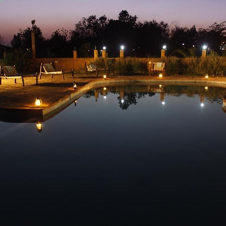 Kanha Village Eco Resort מראה חיצוני תמונה