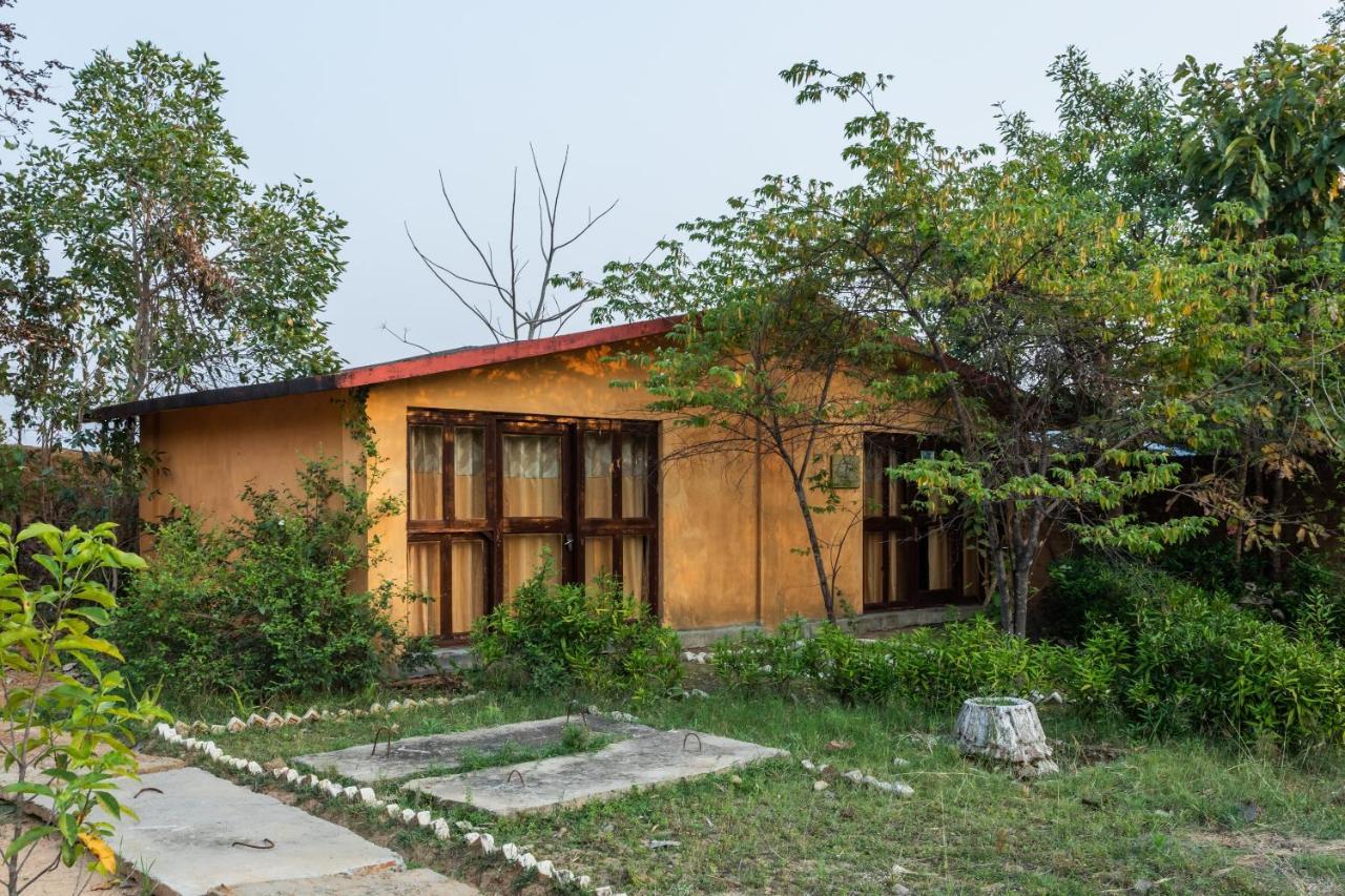 Kanha Village Eco Resort מראה חיצוני תמונה