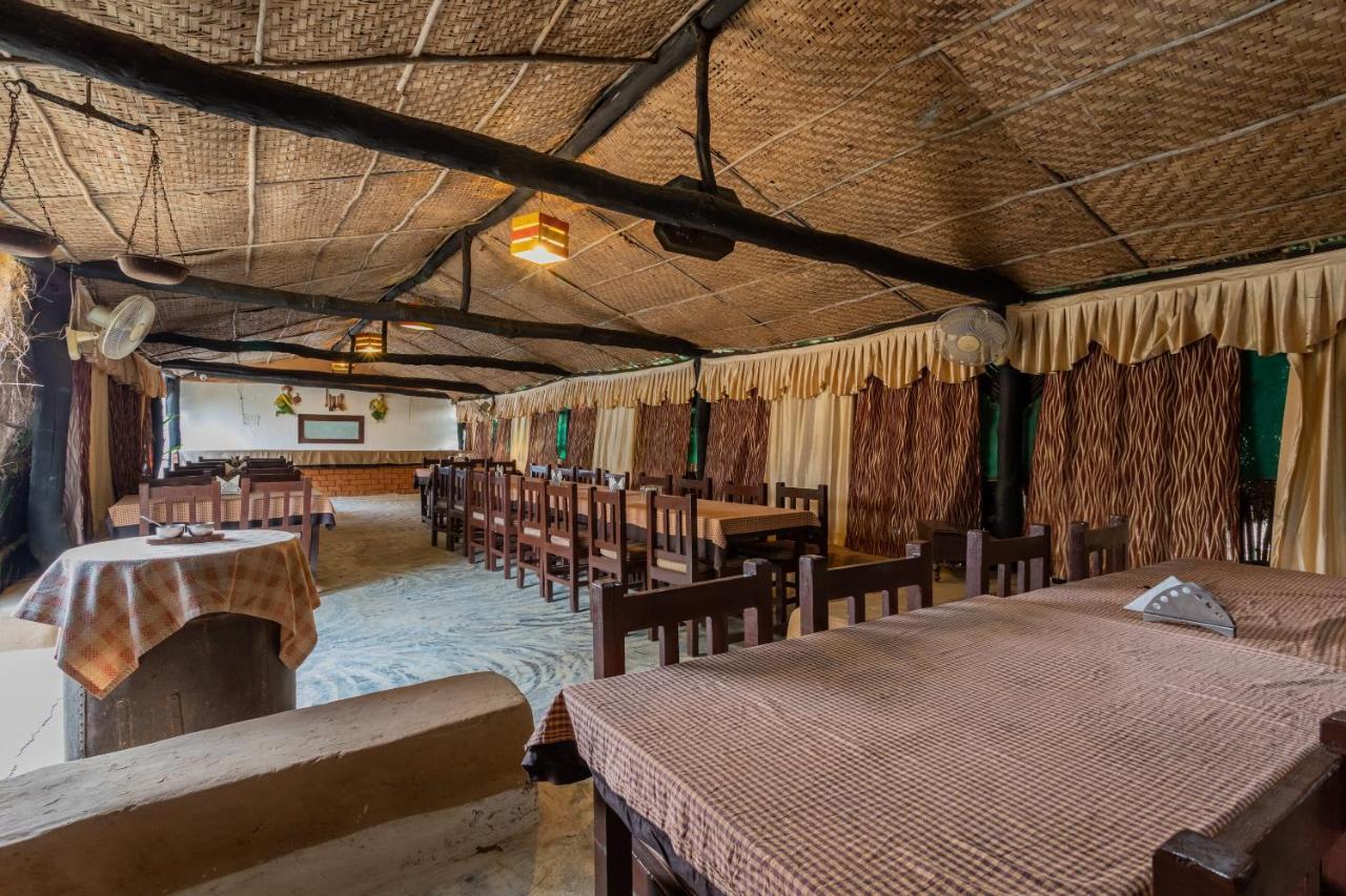 Kanha Village Eco Resort מראה חיצוני תמונה